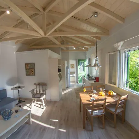 Panmare House Апартаменты